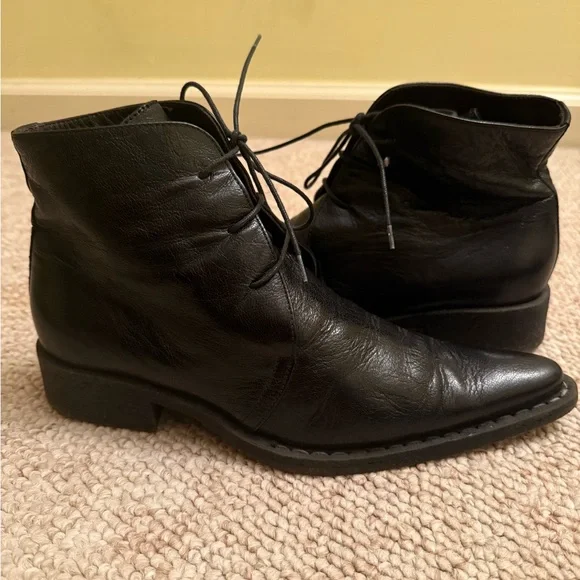 Kenneth Cole New York Italy 7.5 Black Soft Leather Lace Up Ankle Boots - Picture 2 of 10